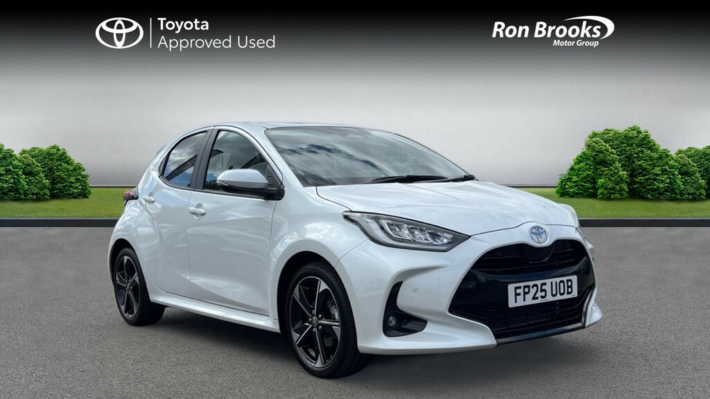 Toyota Yaris 1.5 Vvt-h Excel E-cvt Euro White