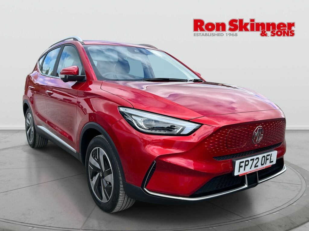 MG ZS 51.1Kwh Trophy Suv 176 Ps Red