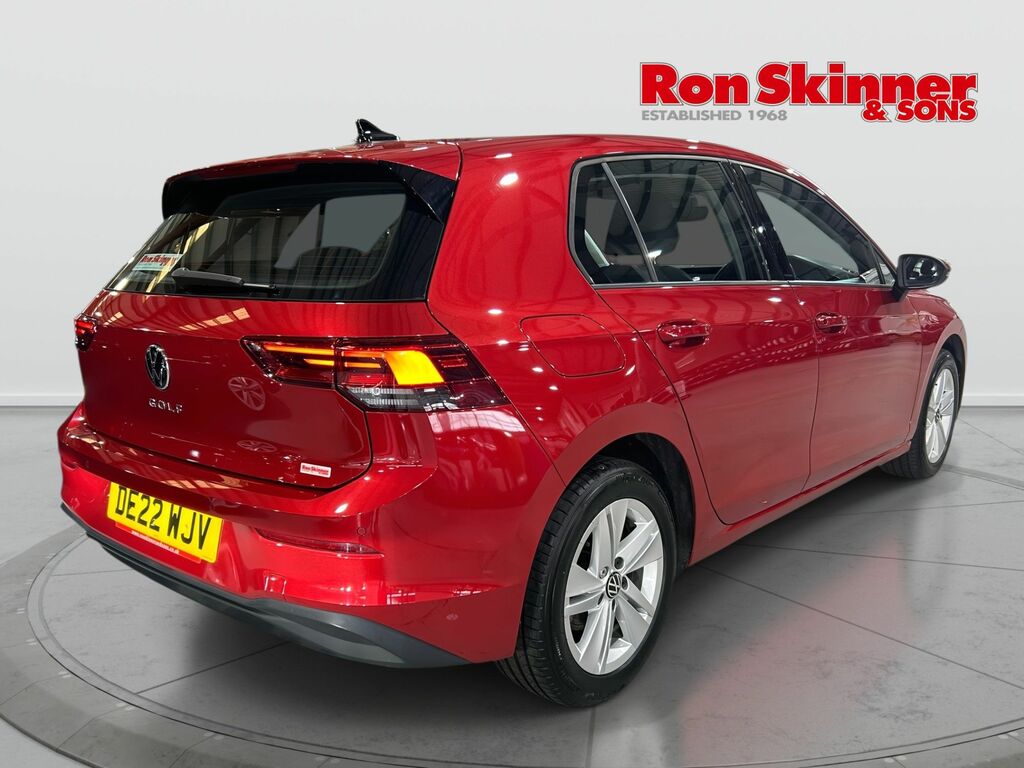 Volkswagen Golf 2.0 Tdi Life Hatchback Euro 6 S DE22WJV Red #4