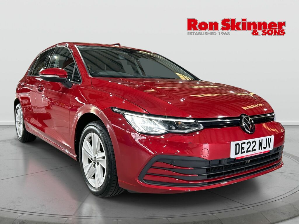 Volkswagen Golf 2.0 Tdi Life Hatchback Euro 6 S DE22WJV Red