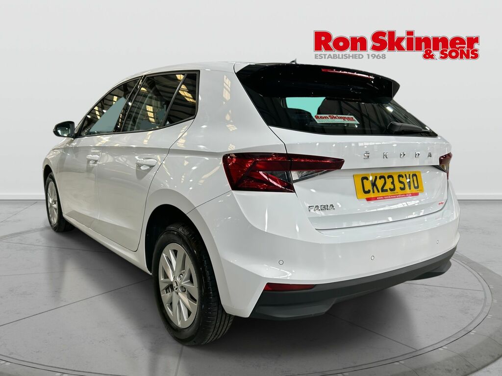 Skoda Fabia 1.0 Tsi Se Comfort Hatchback Eur CK23SVO White #3