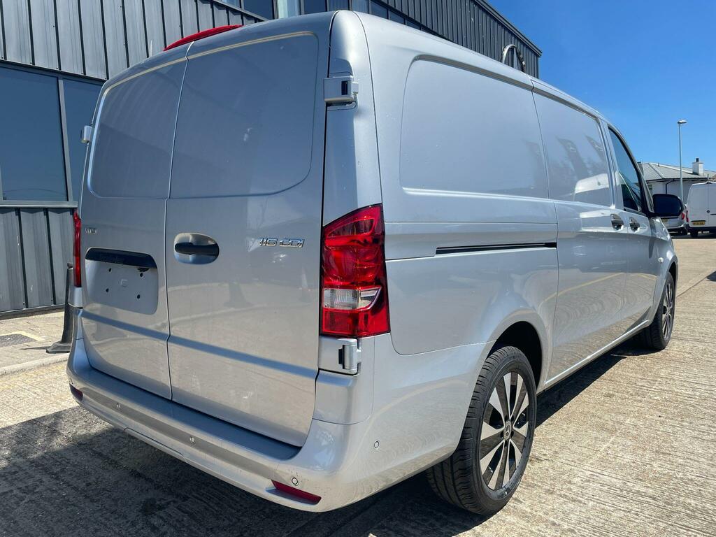 Mercedes-Benz Vito 2.0 116 Cdi Select G-tronic Rwd L2 Euro 6 Ss 6D Silver #4