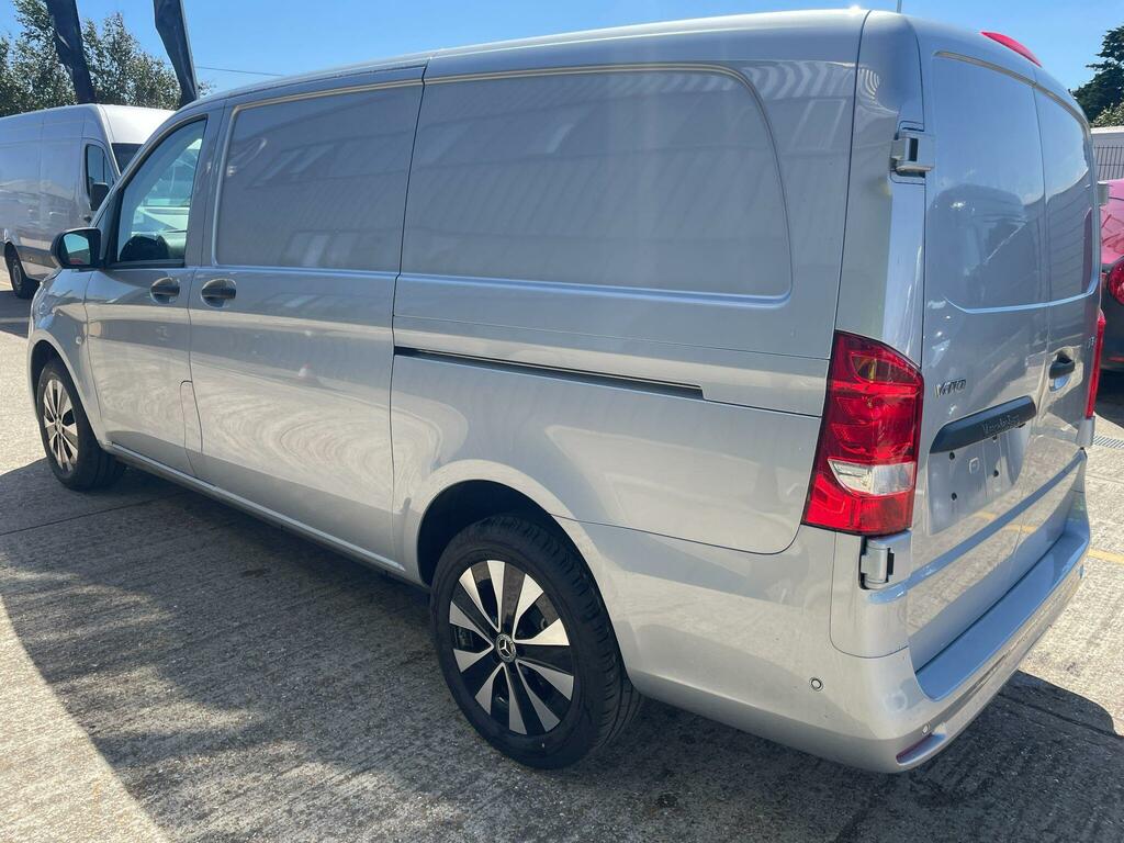 Mercedes-Benz Vito 2.0 116 Cdi Select G-tronic Rwd L2 Euro 6 Ss 6D Silver #3