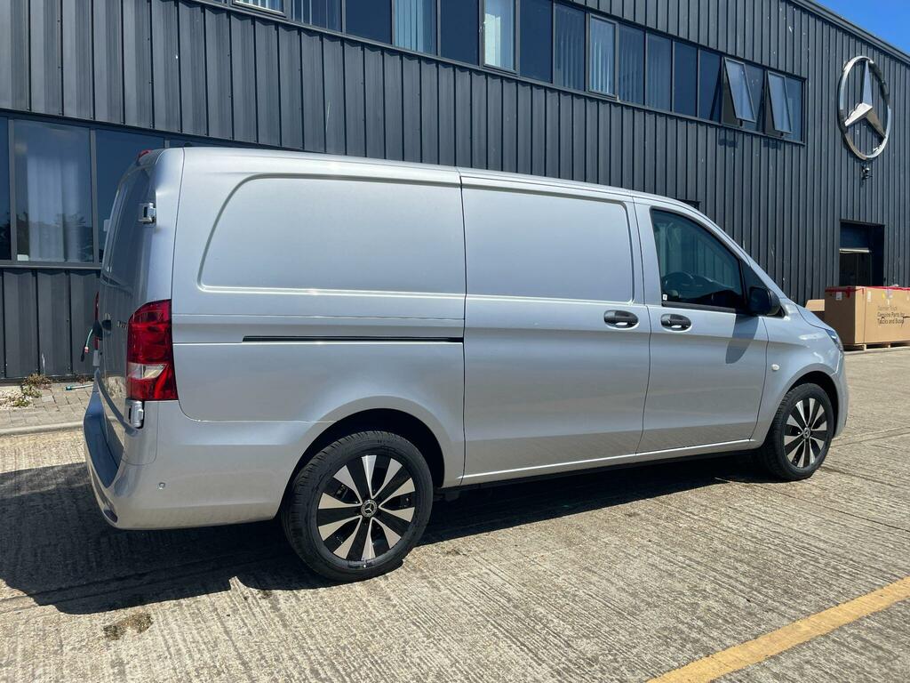 Mercedes-Benz Vito 2.1 119 Cdi Select Tourer Double Cab G- White #7