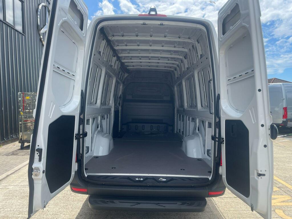 Mercedes-Benz Sprinter 2.0 315 Cdi Progressive Rwd L3 Euro 6 Ss White #12