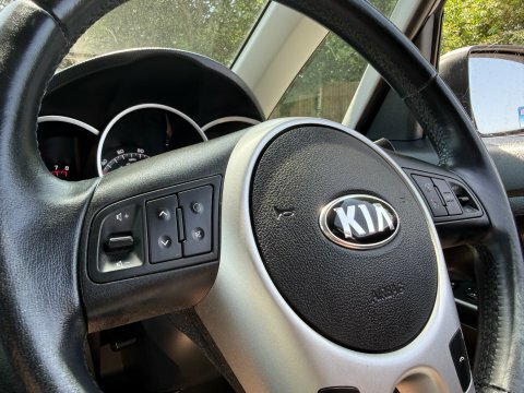 Kia Venga 1.6 4 Mpv Euro 6 123 Bhp White #37