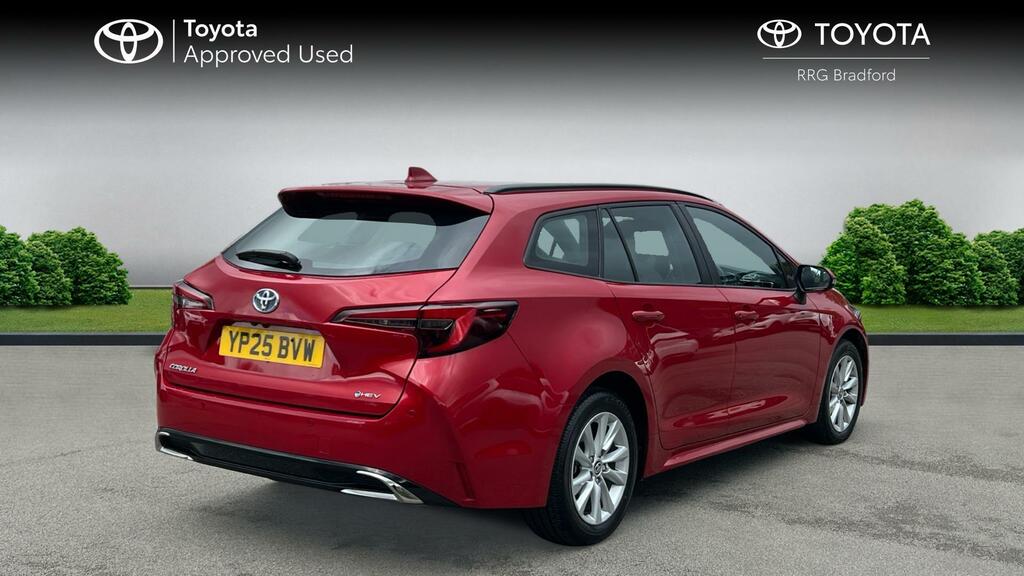 Toyota Corolla 1.8 Vvt-h Icon Touring Sports Cvt Euro 6 Ss YP25BVW Red #2