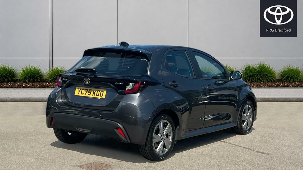 Toyota Yaris 1.5 Vvt-h Icon E-cvt Euro 6 Ss Grey #2