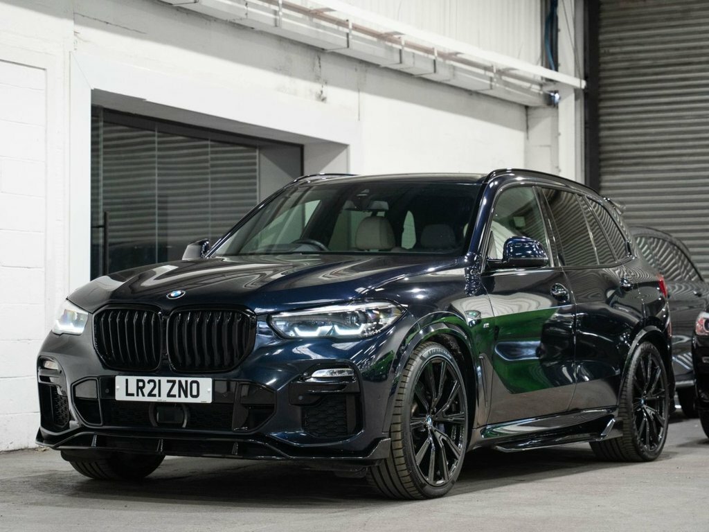 BMW X5 3L M Sport LR21ZNO Black #3