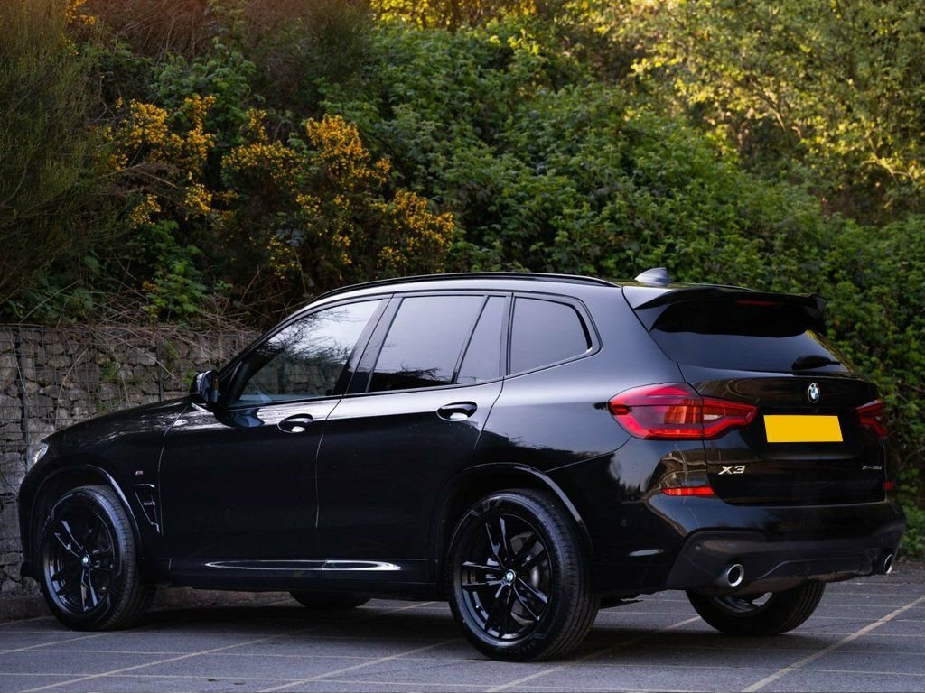 BMW X3 2L M Sport Black #2
