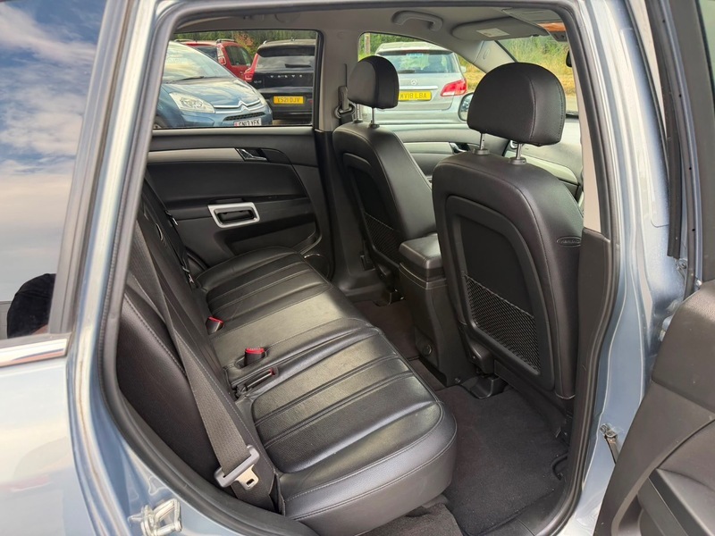 Vauxhall Antara Suv 2.2 Cdti Exclusiv 4Wd Euro 5 Ss 20126 White #9