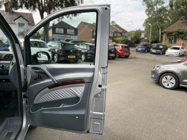Mercedes-Benz Viano Cdi Extra Long Ambiente Silver #38
