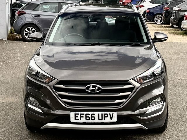 Hyundai Tucson 1.7 Crdi Blue Drive Se Suv Euro Grey #4