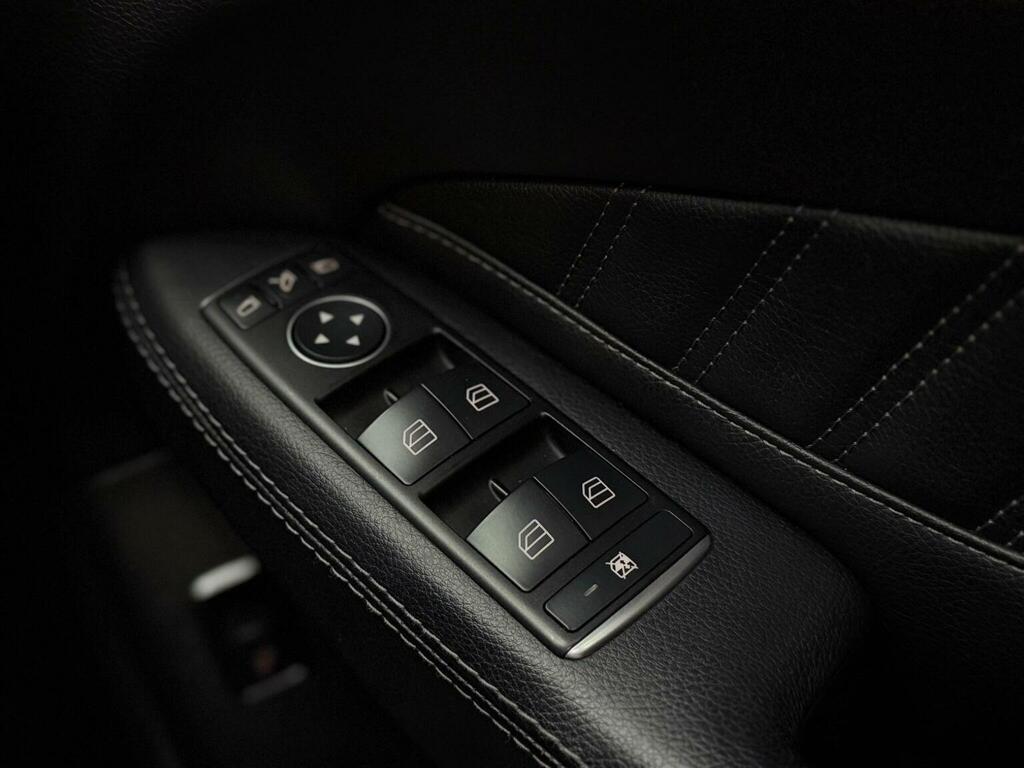 Mercedes-Benz GLE Coupe Amg Line  #32