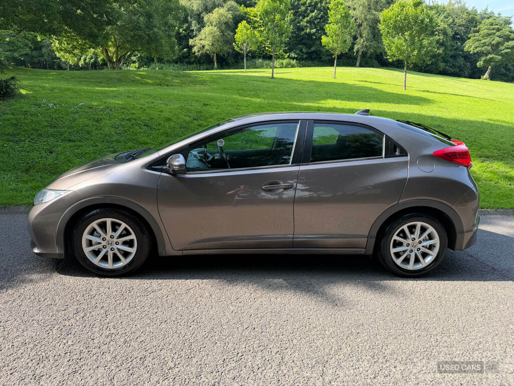 Honda Civic 1.4 I-vtec Se Brown #5