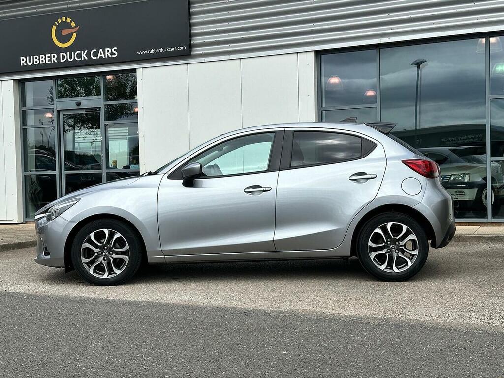 Mazda 2 1.5L Sport Black Hatchback Euro White #8
