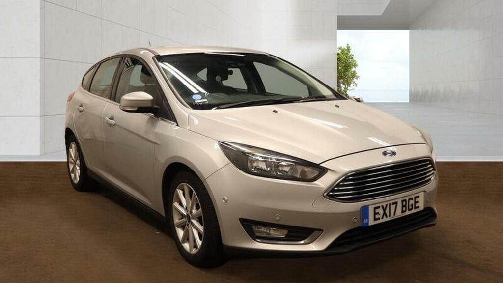 Ford Focus Hatchback 1.5 Tdci Titanium Powershift Euro 6 Ss Silver
