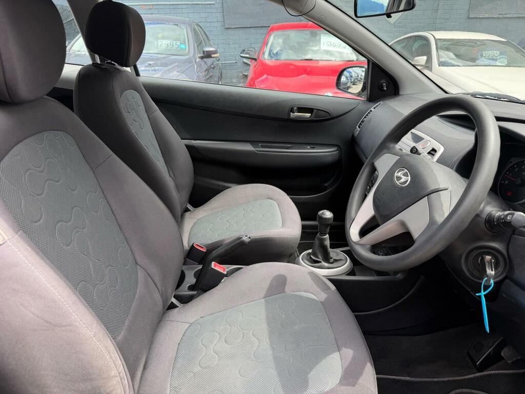 Hyundai I20 1.2 Comfort Euro 4 Black #10