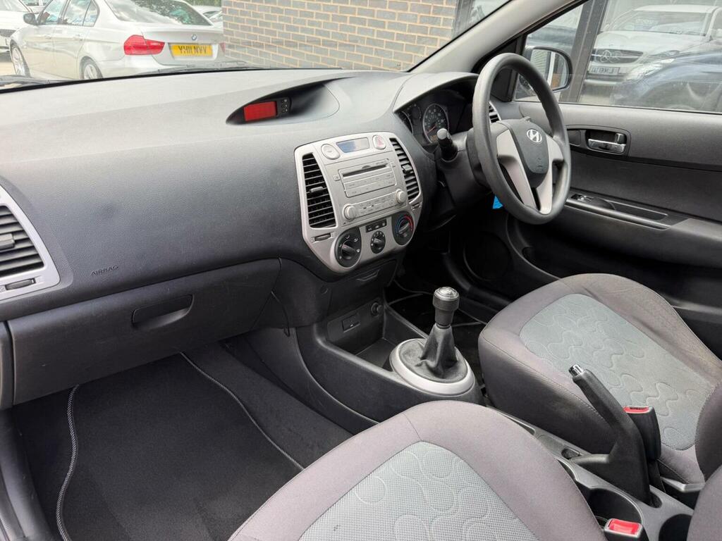 Hyundai I20 1.2 Comfort Euro 4 Black #16