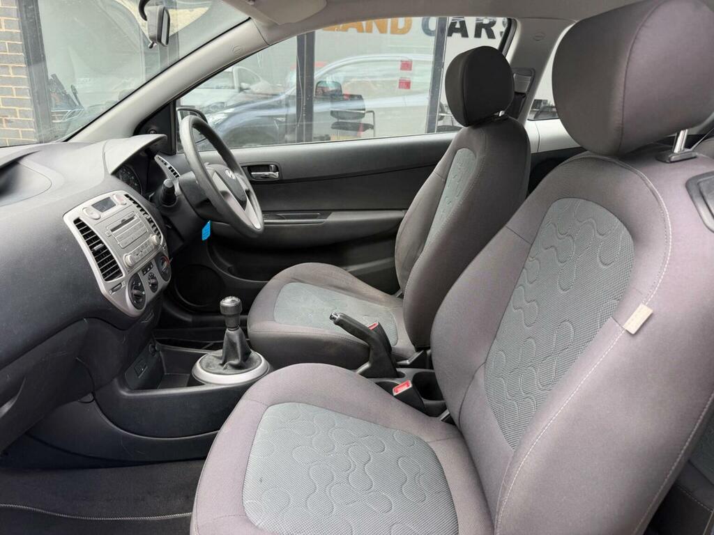 Hyundai I20 1.2 Comfort Euro 4 Black #15