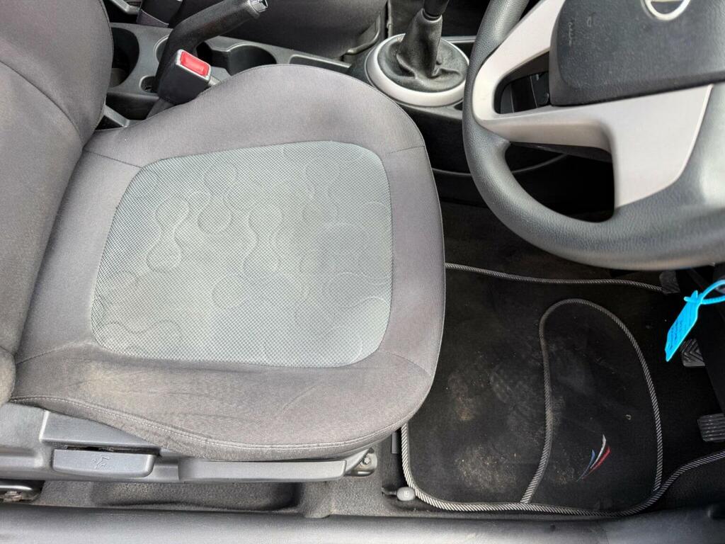 Hyundai I20 1.2 Comfort Euro 4 Black #13