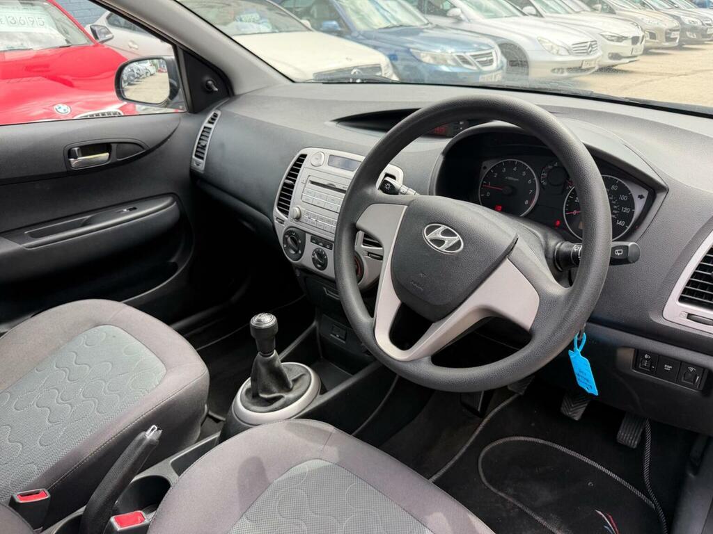 Hyundai I20 1.2 Comfort Euro 4 Black #11
