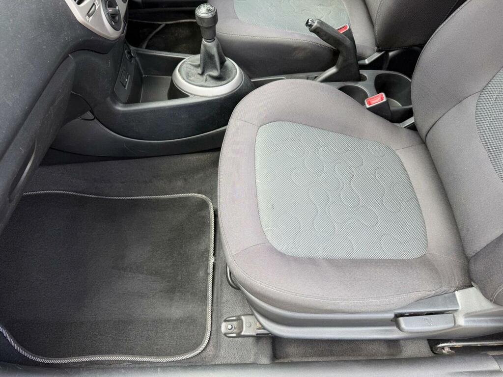 Hyundai I20 1.2 Comfort Euro 4 Black #18