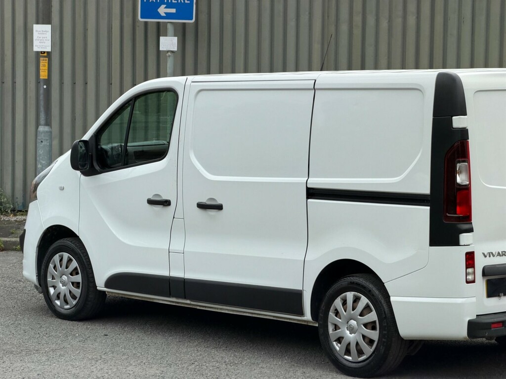 Vauxhall Vivaro 3100 Turbo D 120 L2h1 Sportive Double Cab 6 Seat C White #28