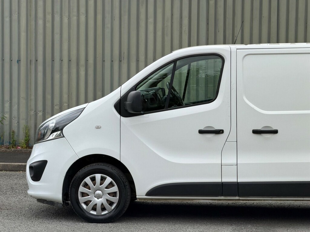 Vauxhall Vivaro 3100 Turbo D 120 L2h1 Sportive Double Cab 6 Seat C White #33