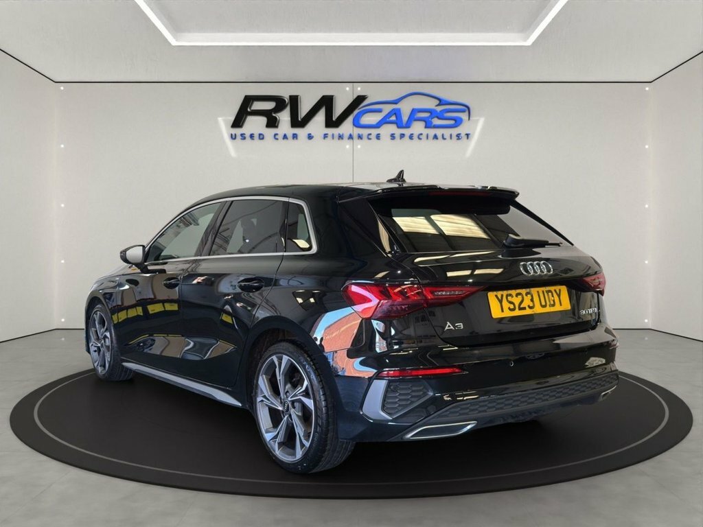 Audi A3 1L S Line Black #2