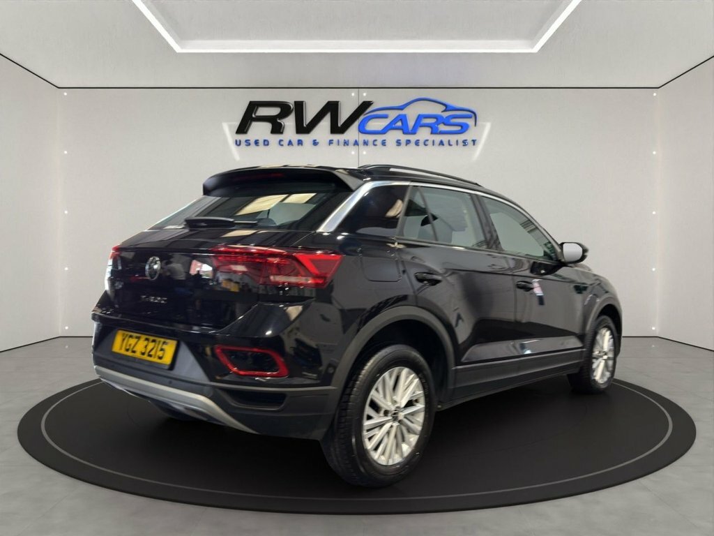 Volkswagen T-Roc 1L Life Black #4