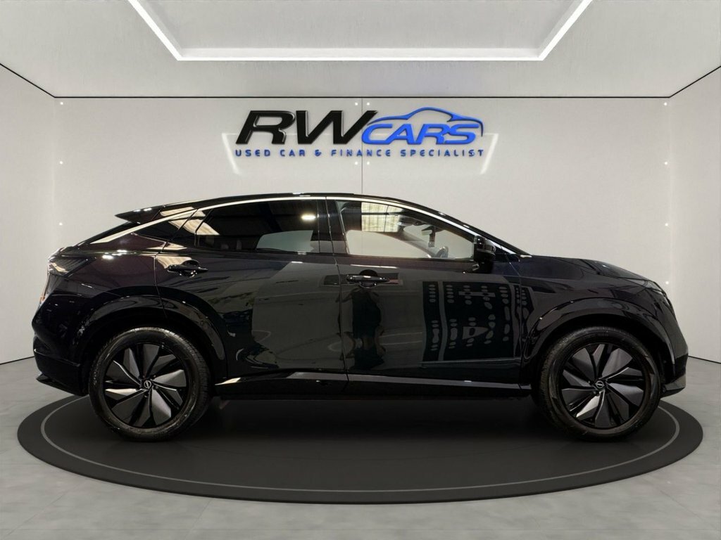 Nissan Ariya Suv Green #5