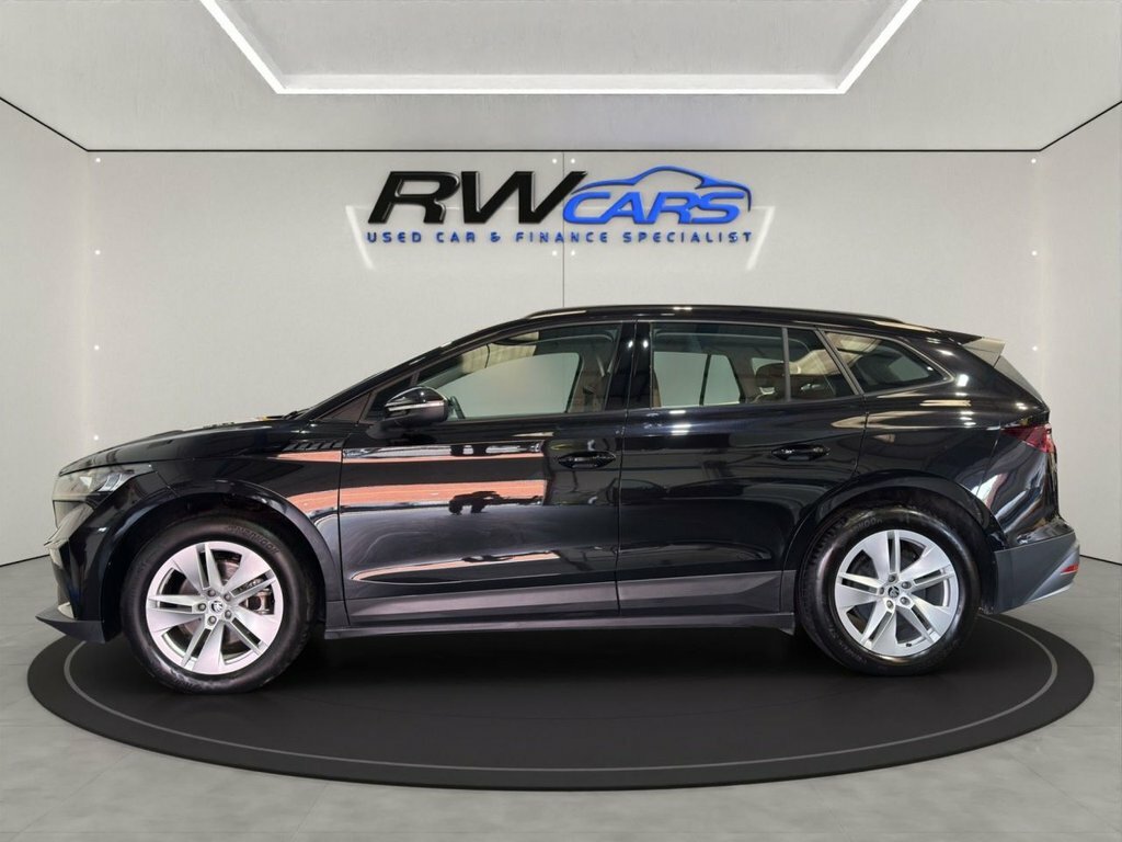 Skoda ENYAQ Suv Black