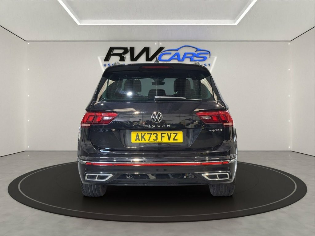 Volkswagen Tiguan 1.4L R-line Black #4