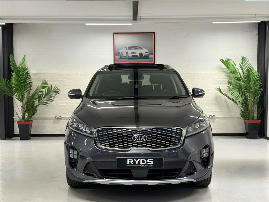 Kia Sorento Suv Grey #2