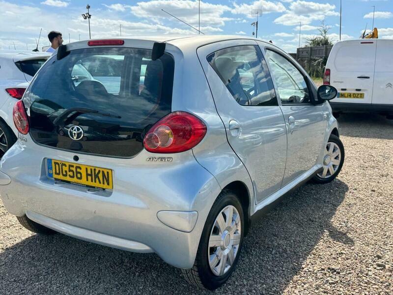 Toyota Aygo 1.0 Vvt-i Black Euro 4 Black #16