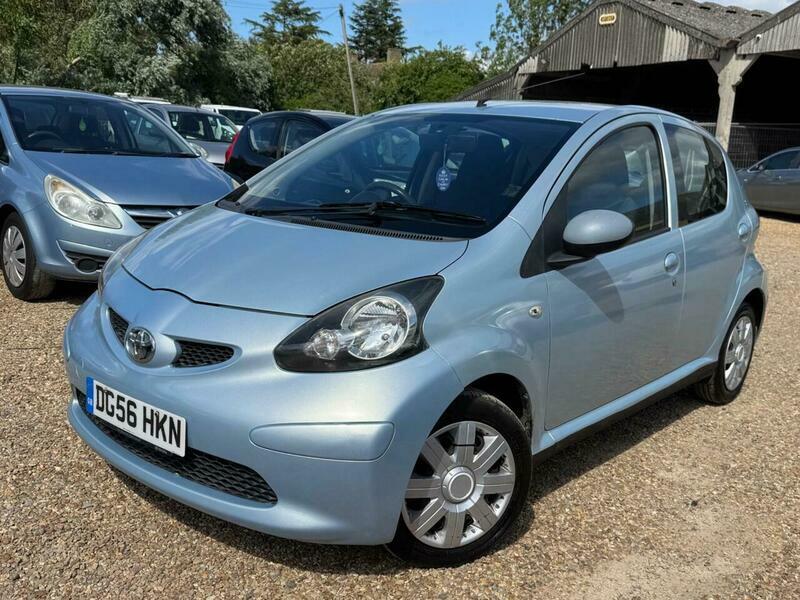 Toyota Aygo 1.0 Vvt-i Black Euro 4 Black #2