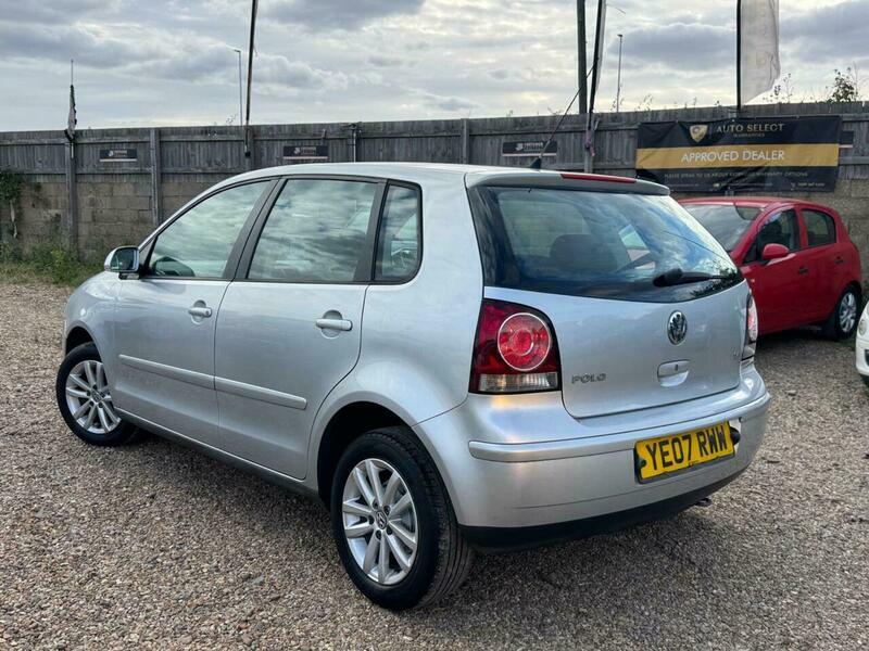 Volkswagen Polo 1.4 Tdi Bluemotion 2 Hatchback Silver #7