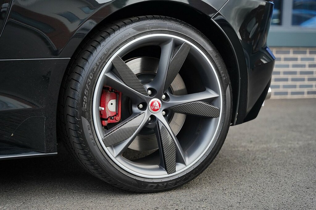 Jaguar F-Type V8 R Black #6