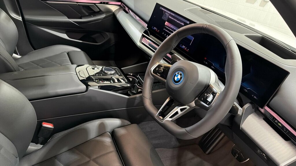BMW i5 I5 Edrive40 M Sport Pro Saloon White #6