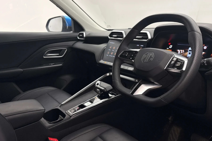 MG ZS Zs 1.5 Hybrid Trophy Hatchback Blue #6