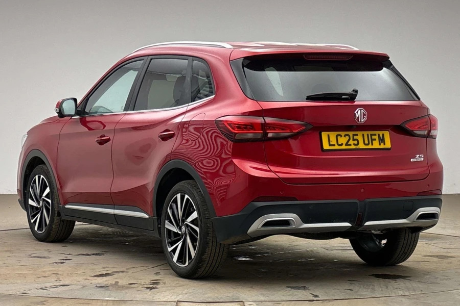 MG ZS Zs 1.5 Hybrid Trophy Hatchback Red #3