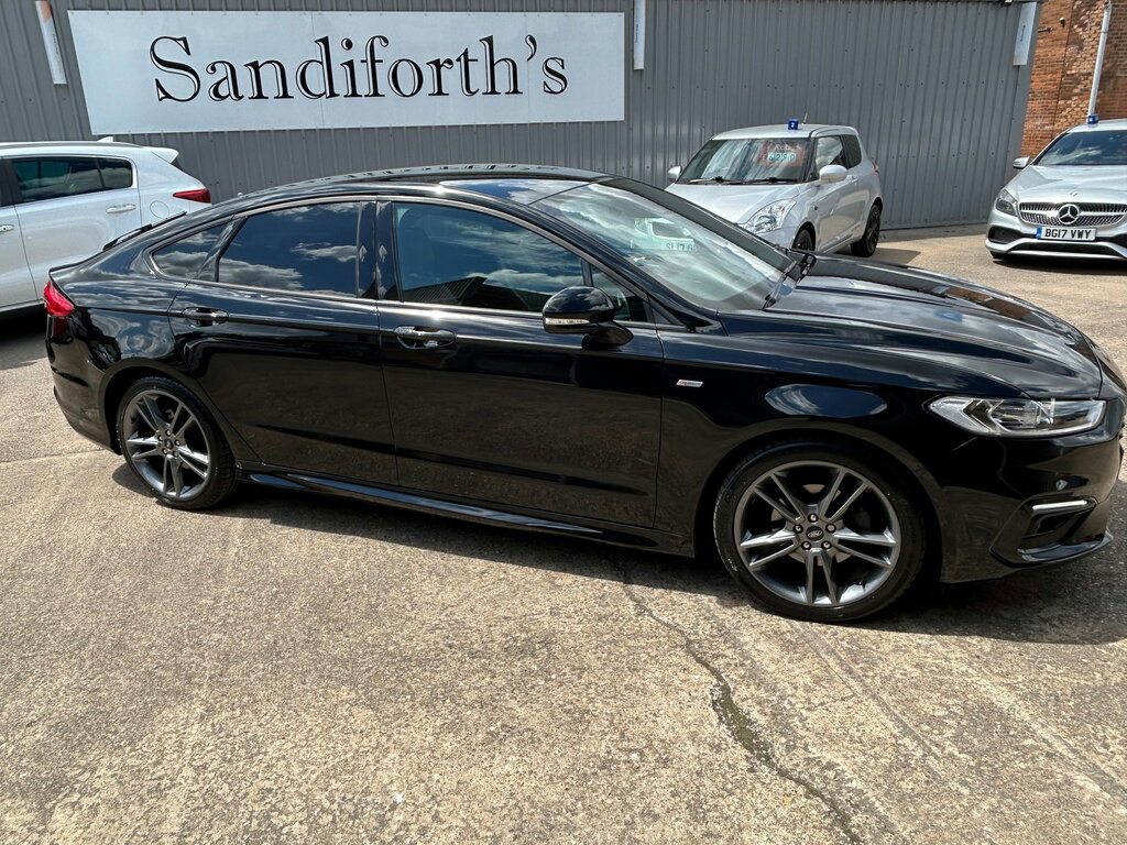 Ford Mondeo 2.0 Ecoblue St-line Edition Hatchback M Black #2