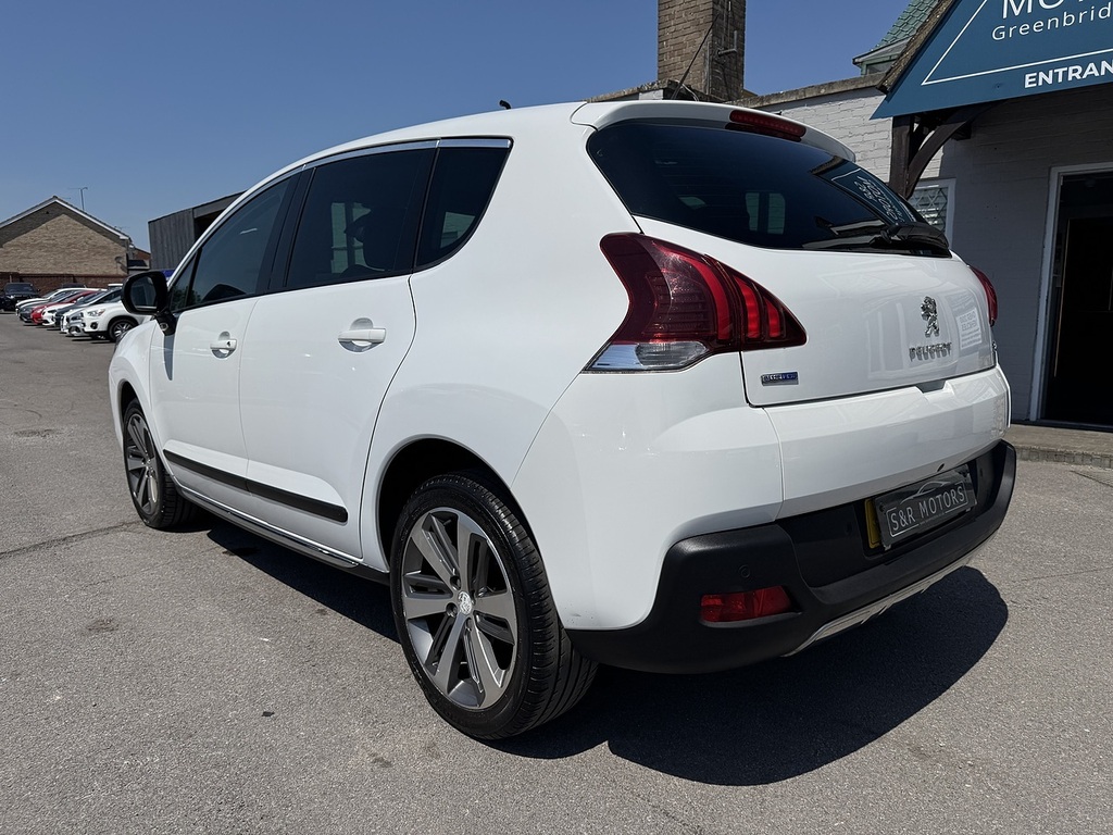 Peugeot 3008 Bluehdi Allure KM66LVN White #6