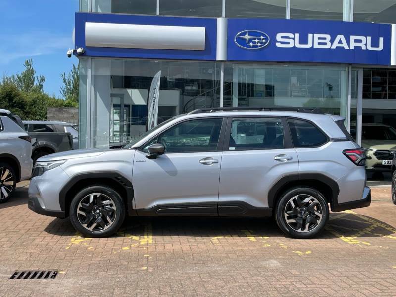 Subaru Forester 2.0I E-boxer Limited Lineartronic Silver #3
