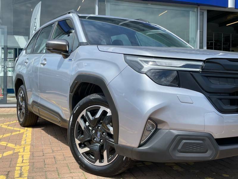 Subaru Forester 2.0I E-boxer Limited Lineartronic Silver #2
