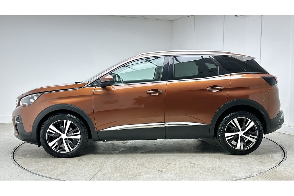 Peugeot 3008 Puretech Allure Brown #5