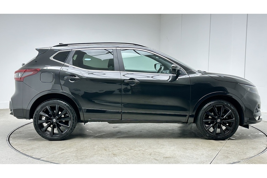 Nissan Qashqai Dig-t N-tec Black #4