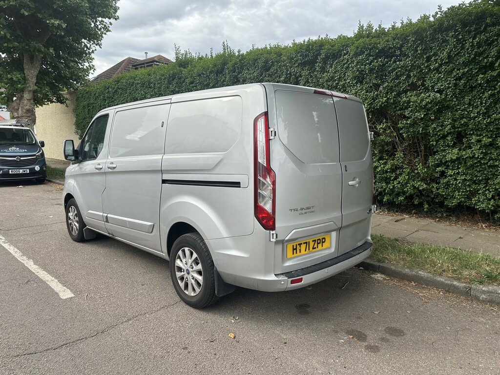 Ford Transit Custom Panel Van 2.0 Transit Custom Limited Van 300 L1 2. HT71ZPP Silver #3