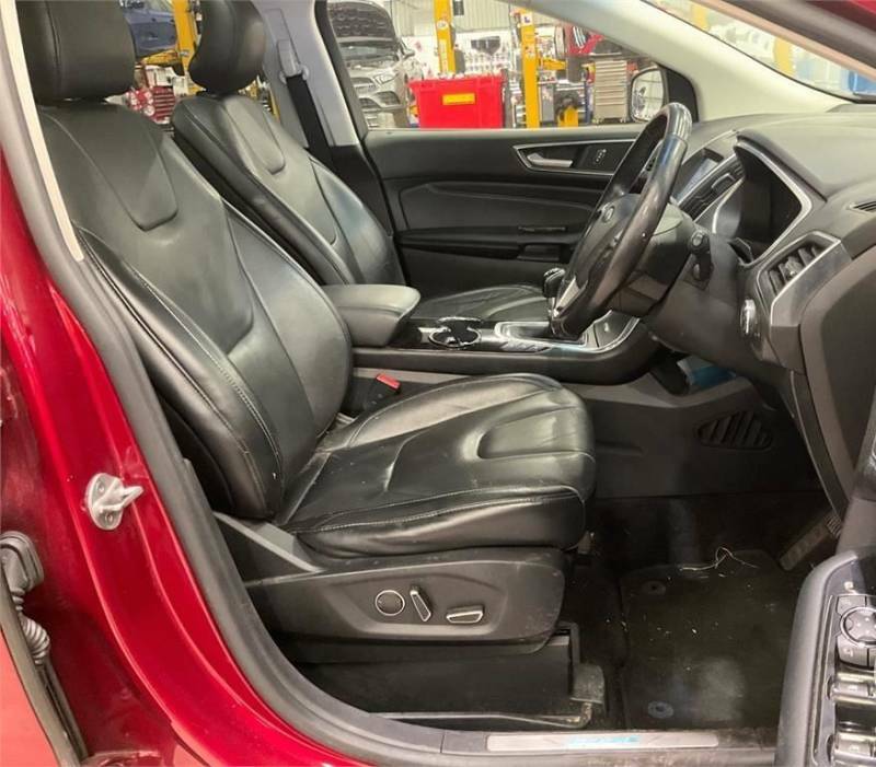 Ford Edge 2.0 Tdci 180 Titanium Red #3